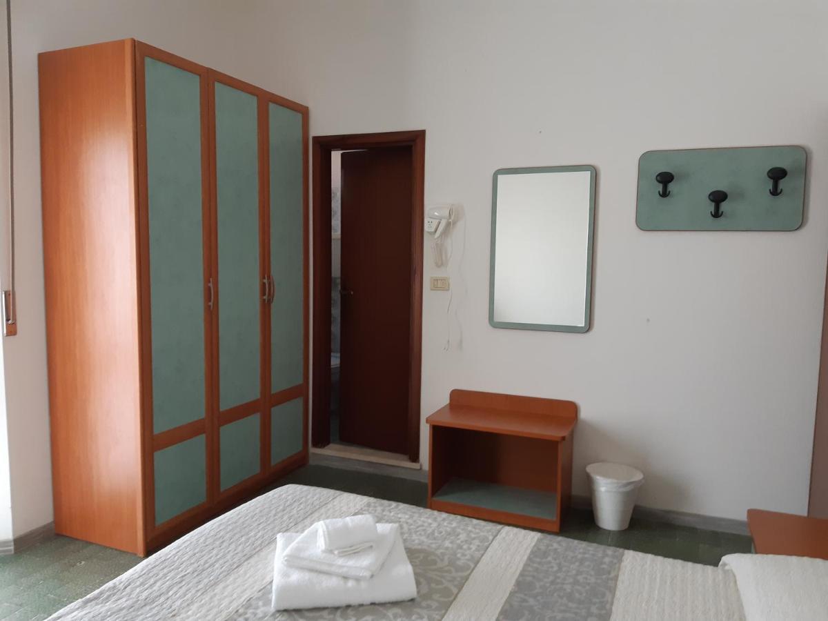 Hotel Mara Ρίμινι Εξωτερικό φωτογραφία