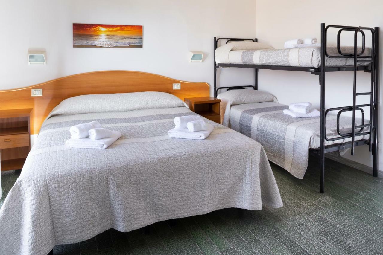 Hotel Mara Ρίμινι Εξωτερικό φωτογραφία
